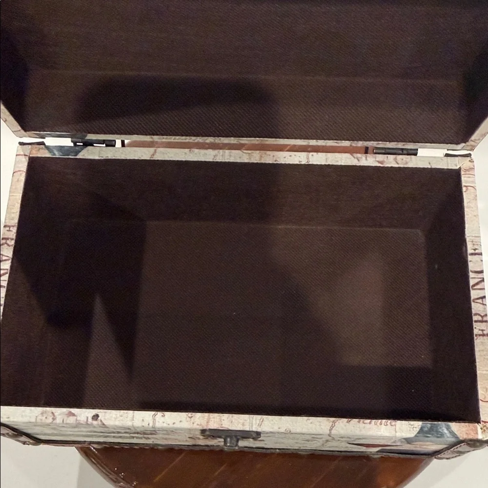 France Wine Country-Themed Decorative Wooden Storage Box, Faux Leather Straps